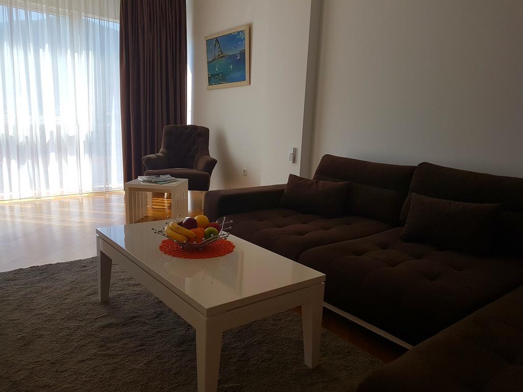 Apartment Tc Lux Vlsb Budva Exteriér fotografie